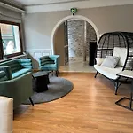 Hotel Le Divona Au Coeur De 3*