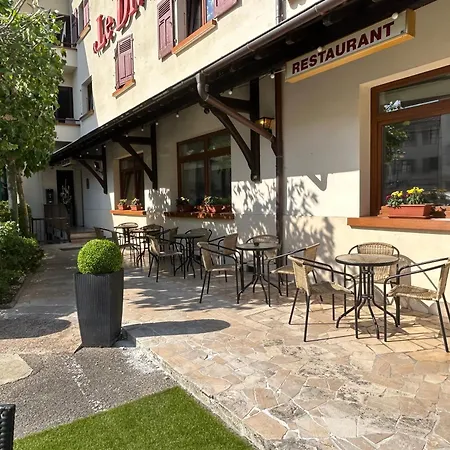 Le Divona Au Coeur De Hotel