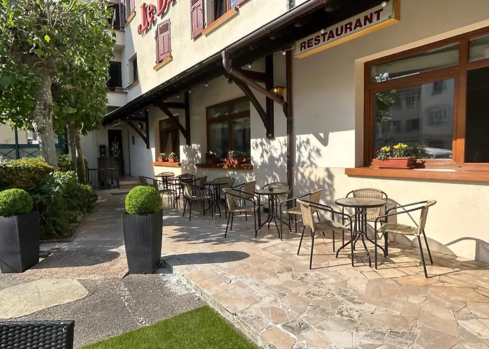 Le Divona Au Coeur De Hotel