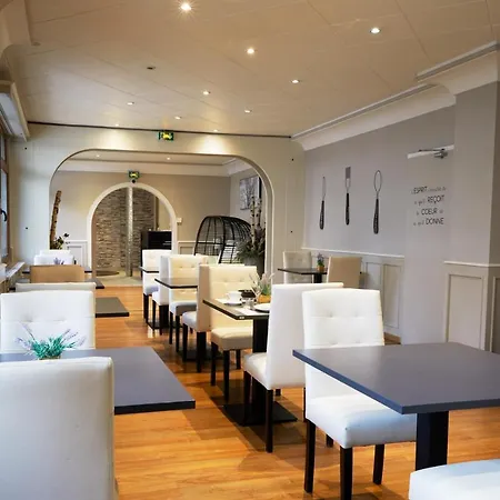 Hotel Le Divona au coeur de Divonne Hotel 3*