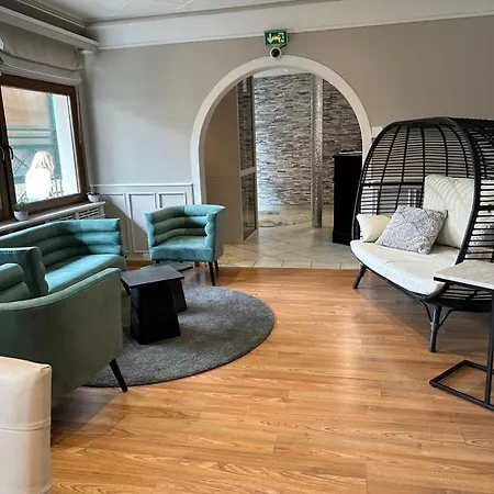 Hotell Le Divona 