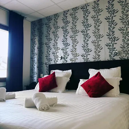 Hotel Le Divona au coeur de Divonne Hotel 3*