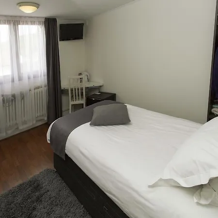 Le Divona Hotel 3*